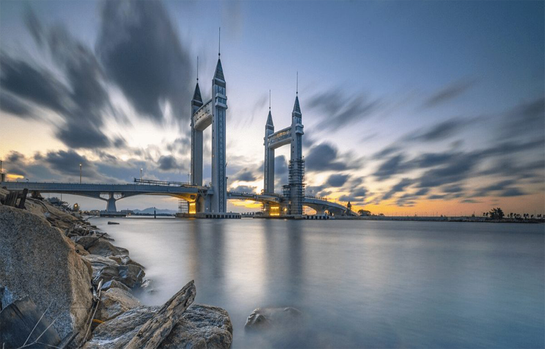 drawbridge 02 788 x 504